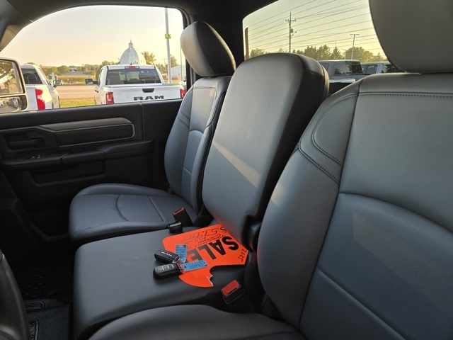 2025 Ram 5500 Tradesman photo 16