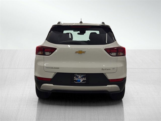 2026 Chevrolet Trailblazer LT photo 3
