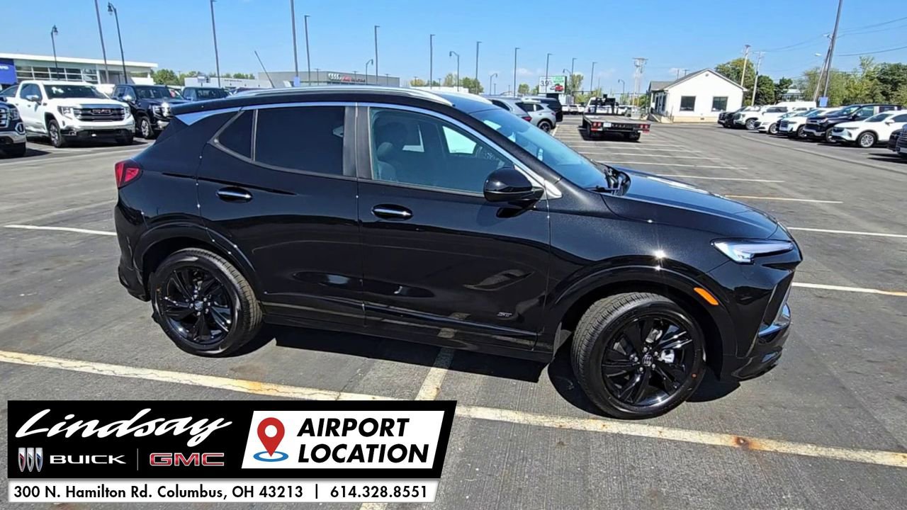 2026 Buick Encore GX Sport Touring photo 3