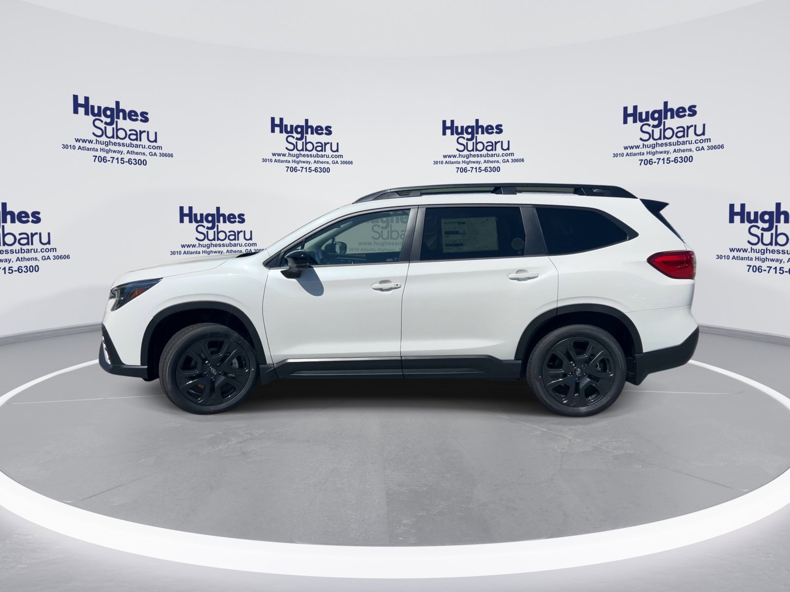 2025 Subaru Ascent Onyx Edition Touring photo 4