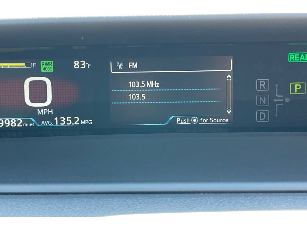 2022 Toyota Prius Prime XLE photo 24