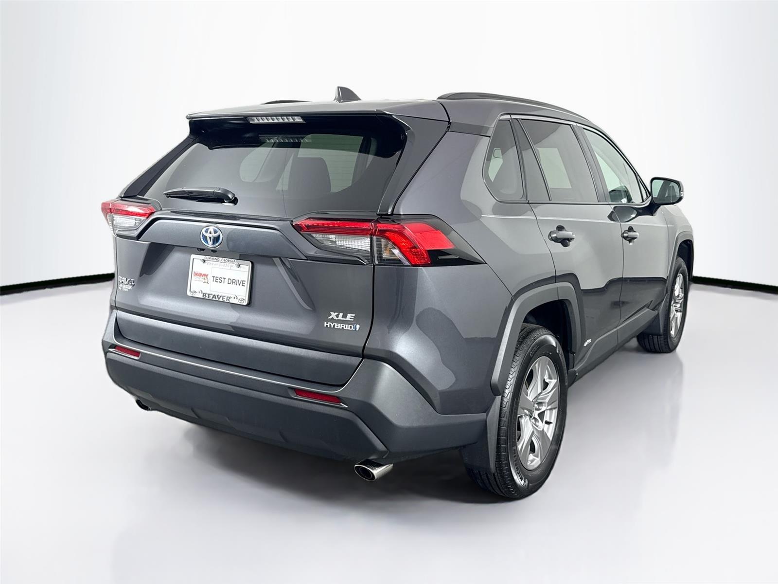 2024 Toyota RAV4 Hybrid XLE photo 5