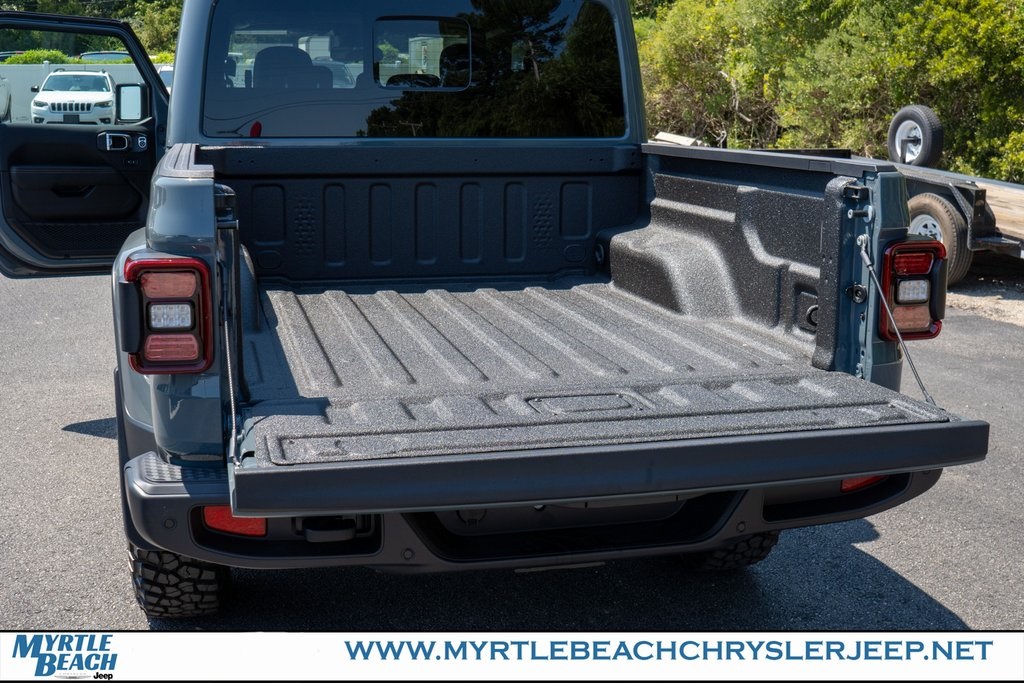 2025 Jeep Gladiator Sport photo 29