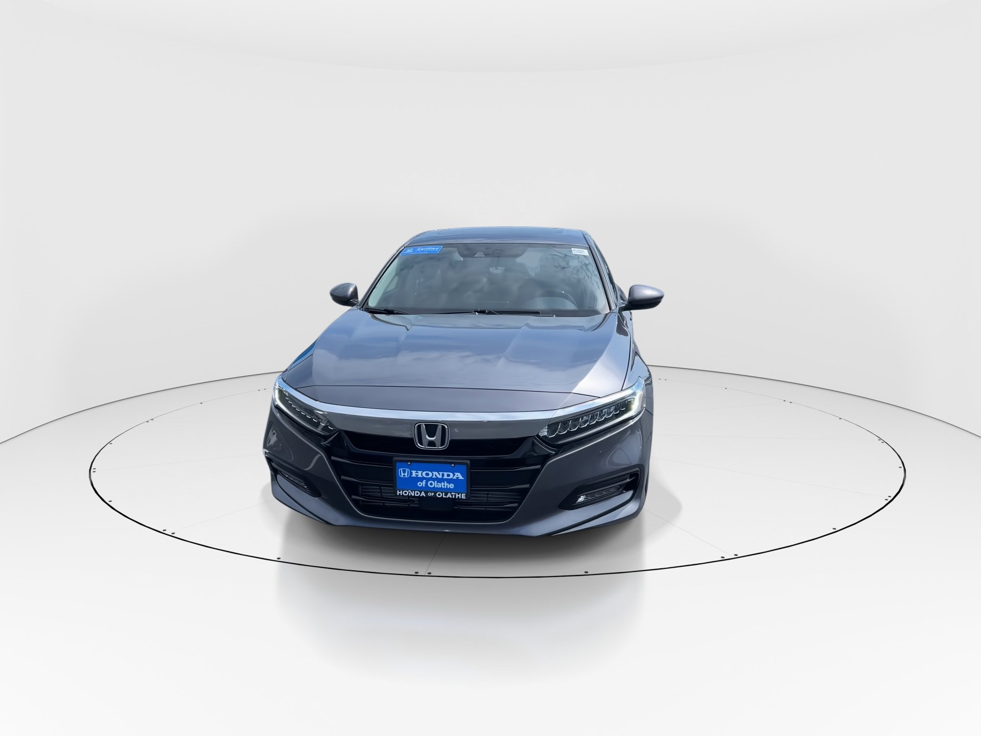 2020 Honda Accord Touring photo 3