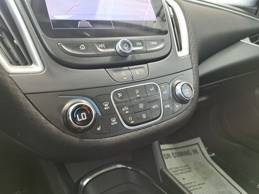 2024 Chevrolet Malibu 1LT photo 13