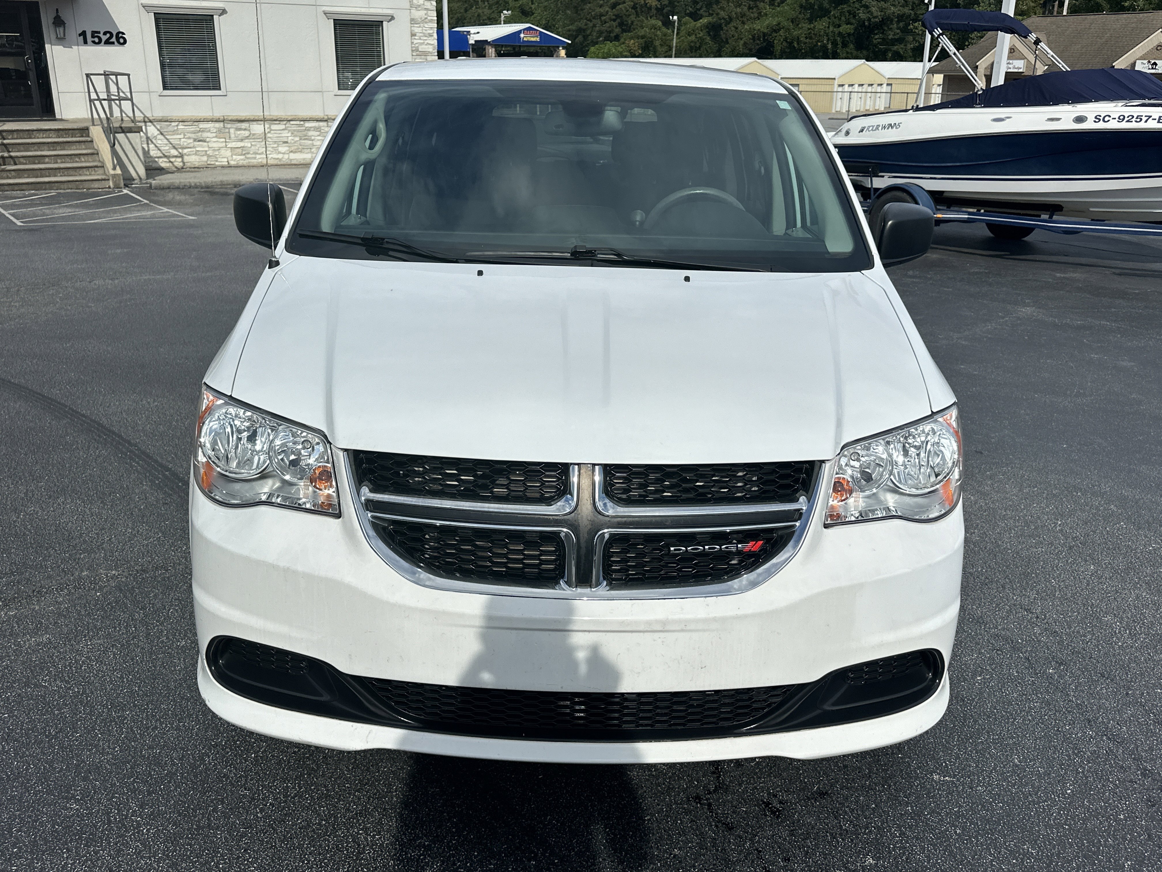 Used 2018 Dodge Grand Caravan SE with VIN 2C4RDGBG0JR308419 for sale in Greenwood, SC