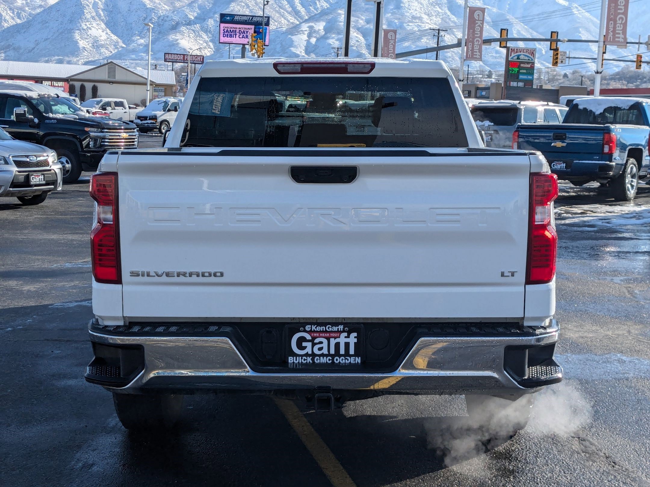 2024 Chevrolet Silverado 1500 LT photo 4