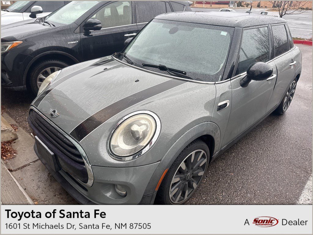 2016 MINI Cooper Base's photo