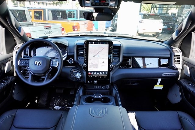 New 2026 Diamond Black Crystal Pearl-Coat Exterior Paint RAM Rebel image 27