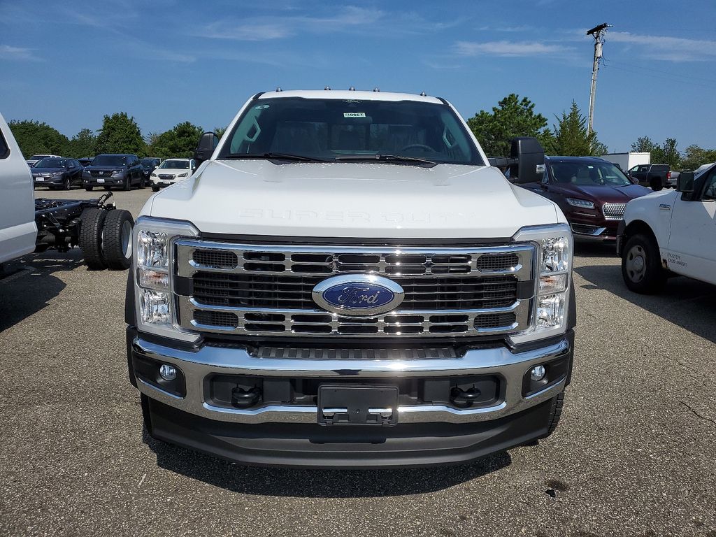 2024 Ford F-550 XL photo 2