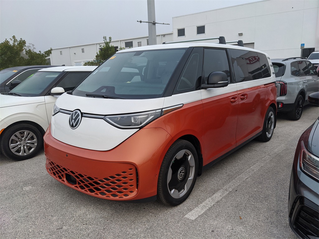 Used 2025 Volkswagen ID. Buzz PRO S PLus with VIN WVGKWVEB2SH039784 for sale in Clearwater, FL