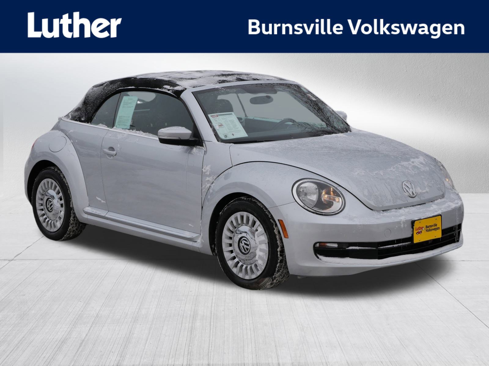 2013 Volkswagen Beetle 2.5's photo