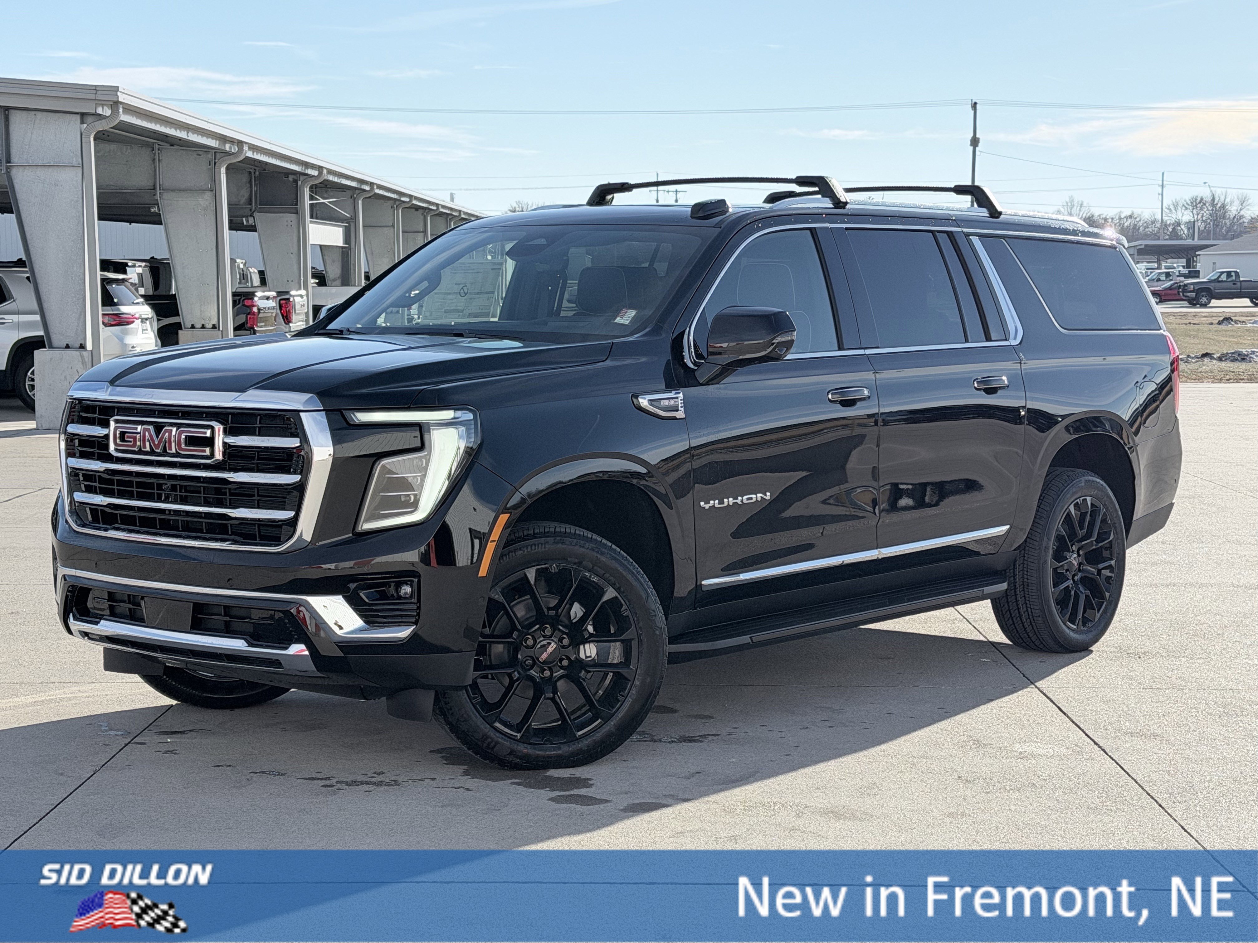 2026 GMC Yukon XL Elevation's photo