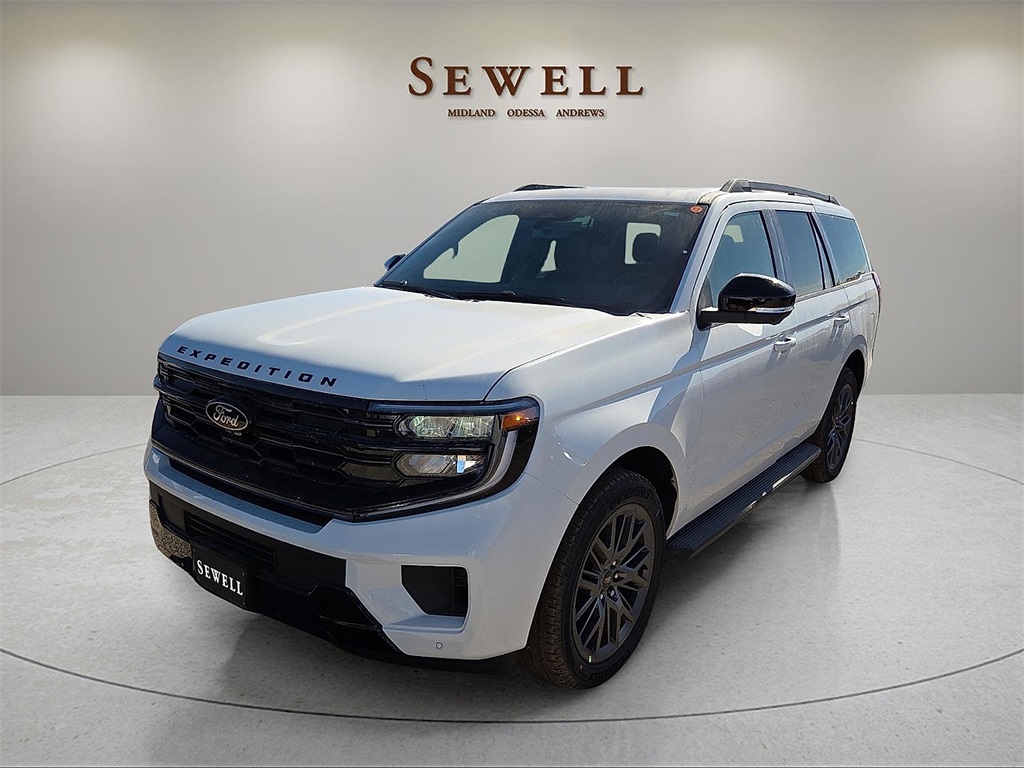 2026 Ford Expedition Platinum's photo
