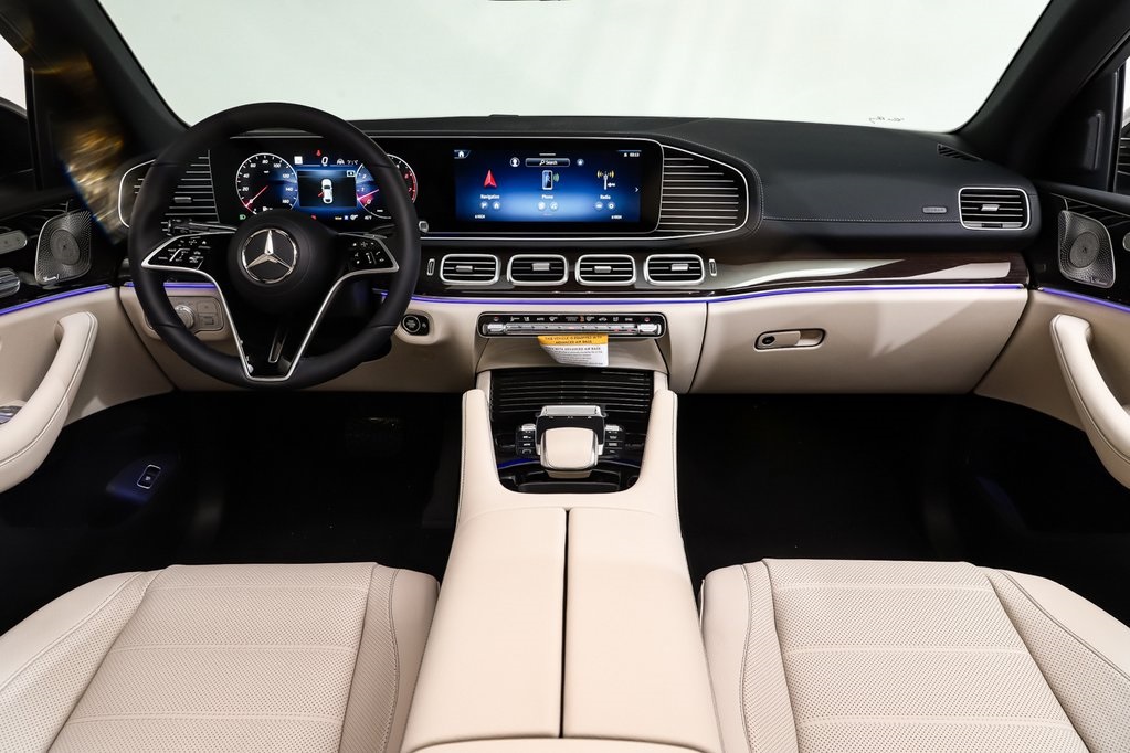 2026 Mercedes Benz GLE 450 4MATIC photo 4