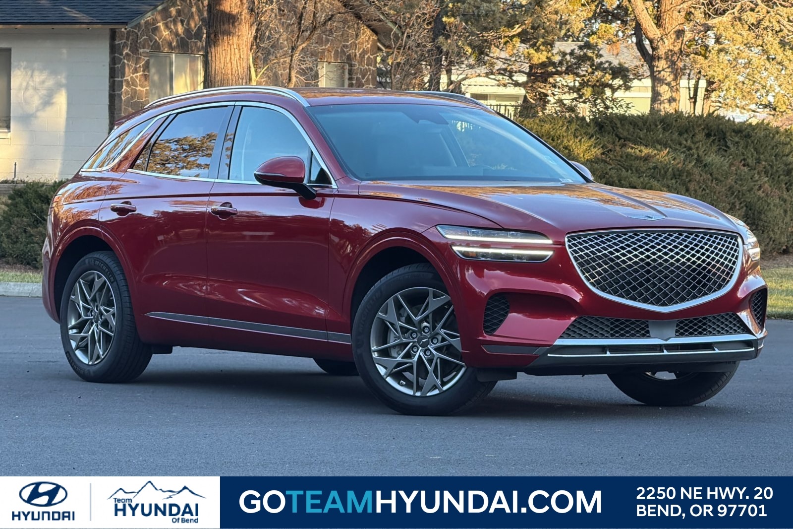 2025 GENESIS GV70 Standard's photo