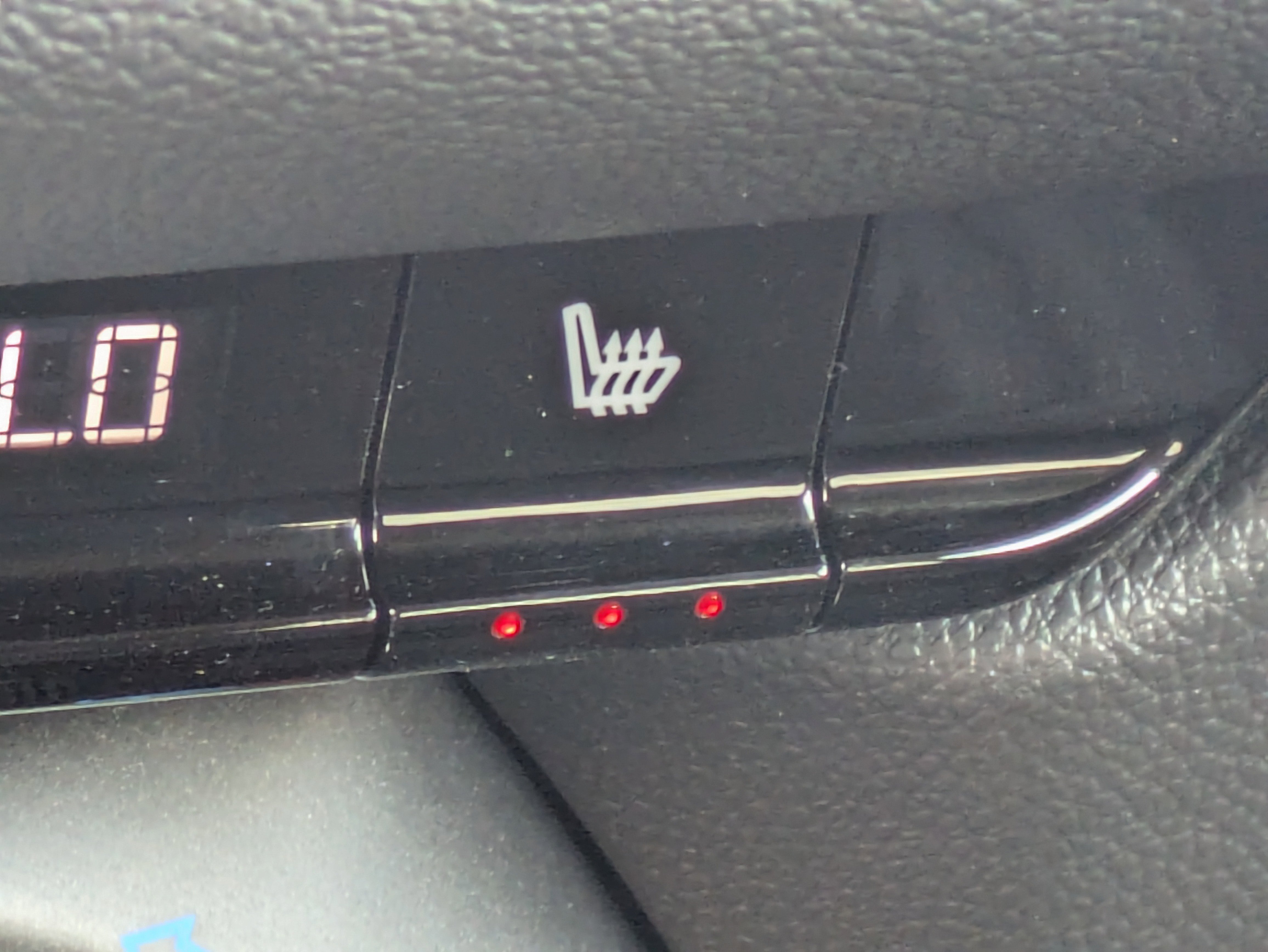 2025 Chevrolet Blazer 2LT photo 4