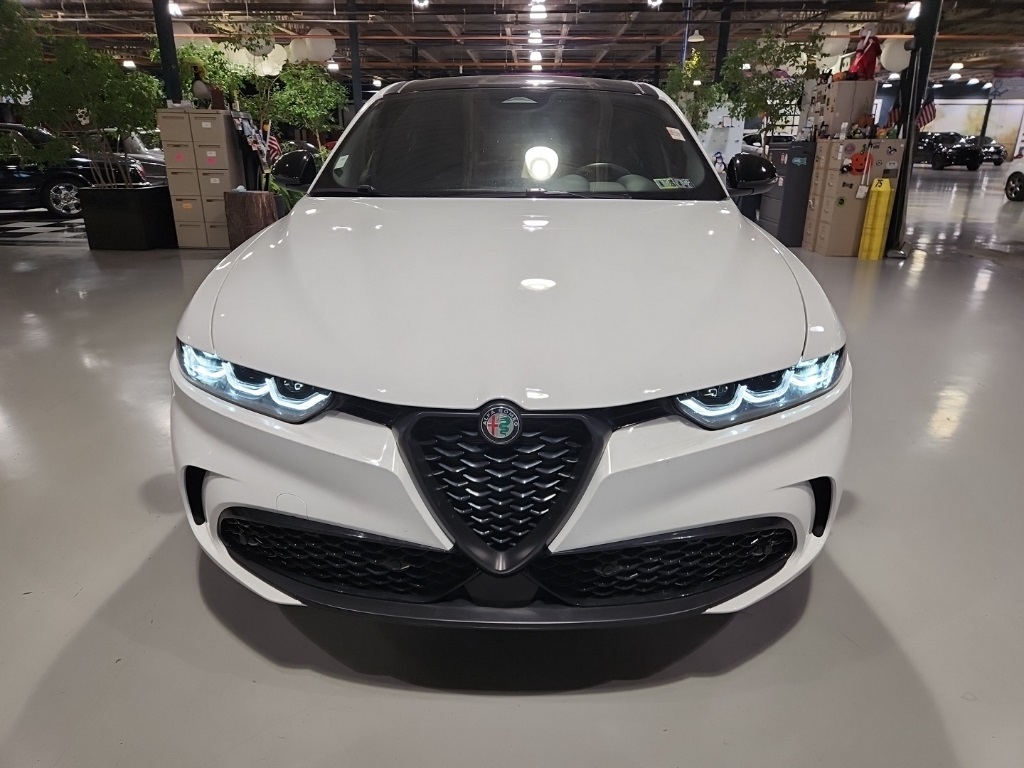 2024 Alfa Romeo Tonale Veloce photo 2