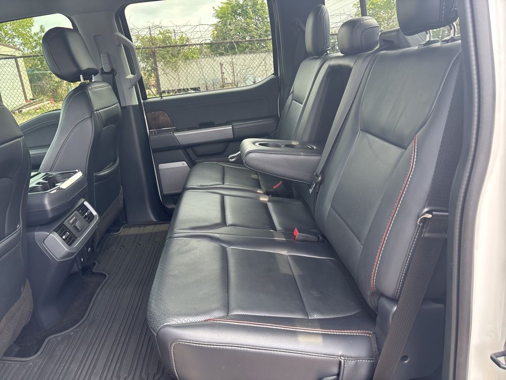 2021 Ford F-150 Lariat photo 27