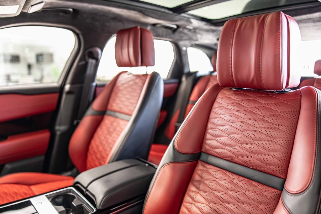 2020 LAND ROVER RANGE ROVER VELAR - Image 19