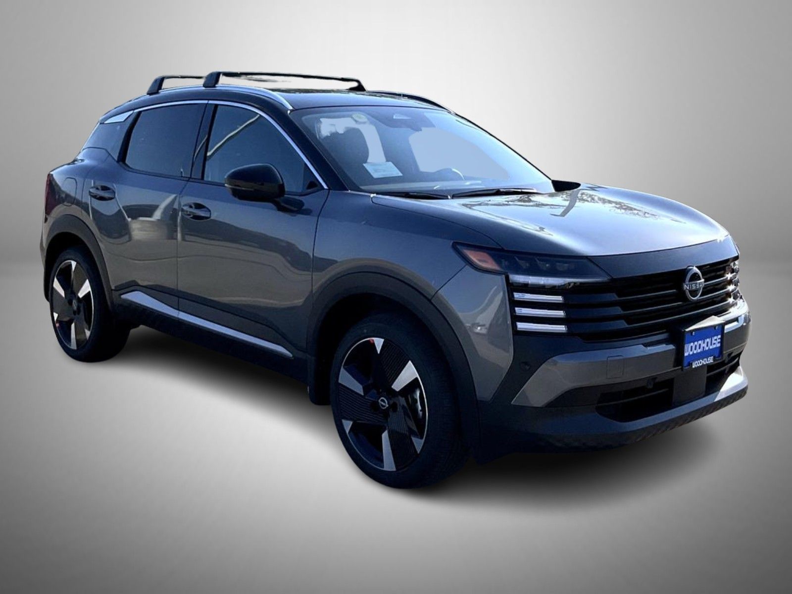 2026 Nissan Kicks SR photo 2