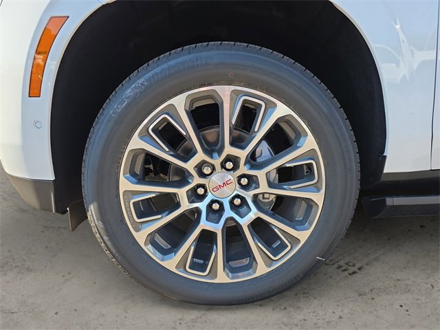 2025 Gmc Yukon Denali photo 14
