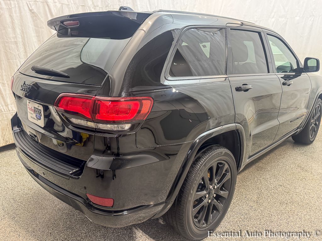 2018 JEEP GRAND CHEROKEE - Image 8