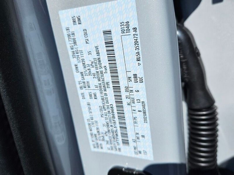 2025 Ford F-150 Lariat photo 17