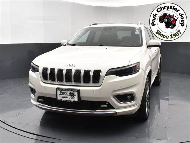 Used 2019 Jeep Cherokee Overland with VIN 1C4PJMJX0KD115921 for sale in Burnsville, Minnesota
