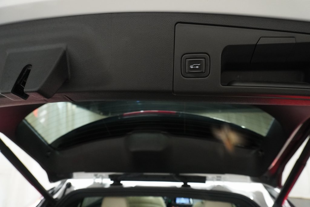 2020 Cadillac XT4 Sport photo 5