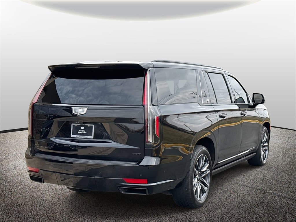 2024 Cadillac Escalade ESV Sport Platinum photo 2