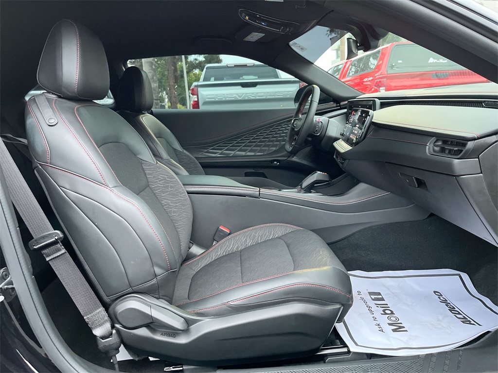 2025 Dodge Charger R/T photo 27