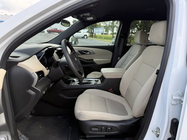 2023 Chevrolet Traverse LS photo 18
