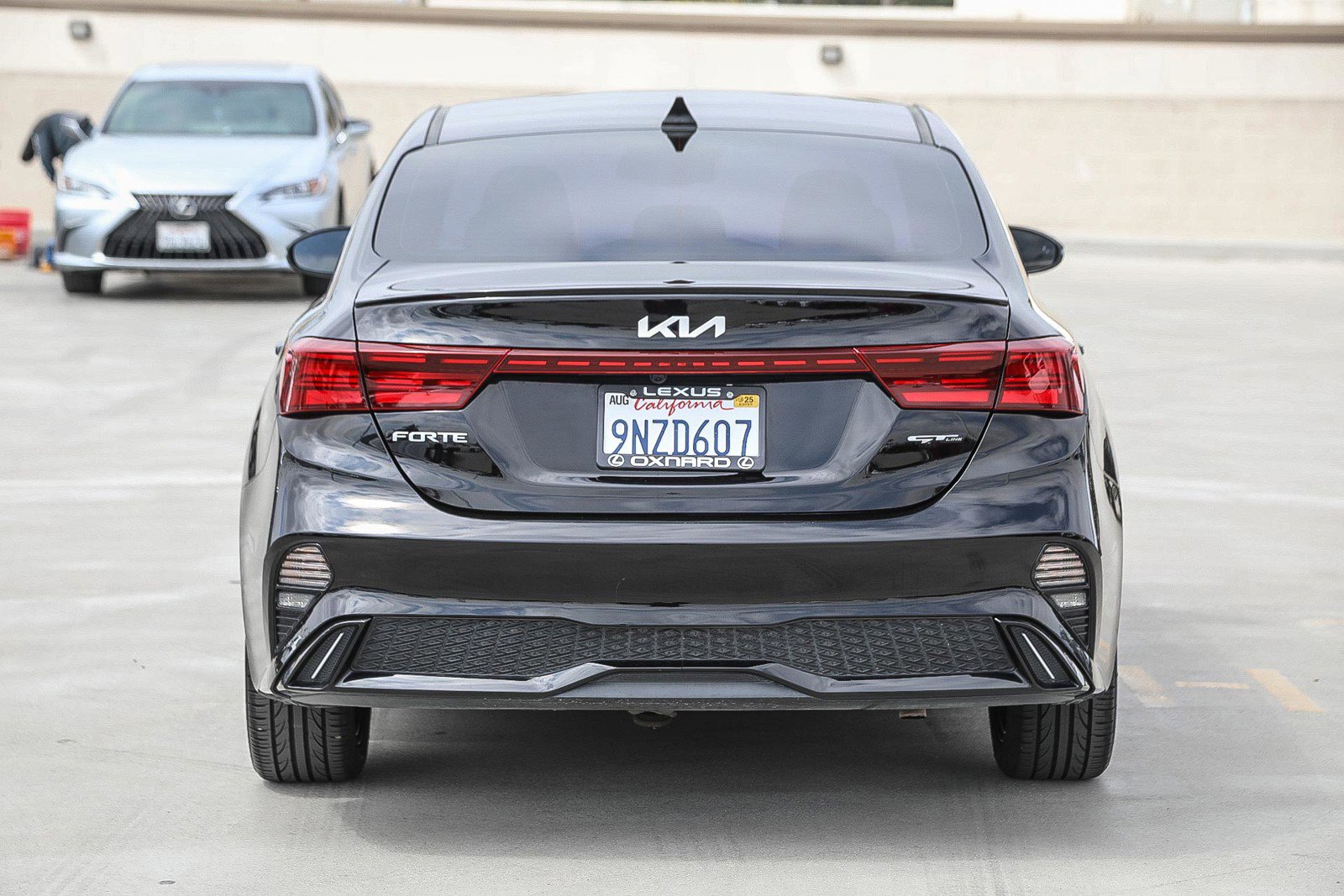 2023 Kia Forte GT-Line photo 5