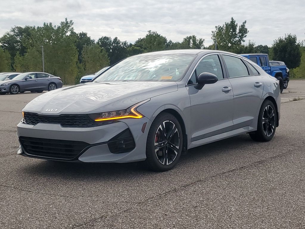 2022 Kia K5 GT-Line photo 2