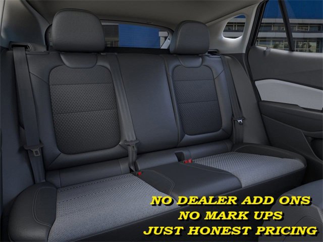 2025 Chevrolet Trax LT photo 15