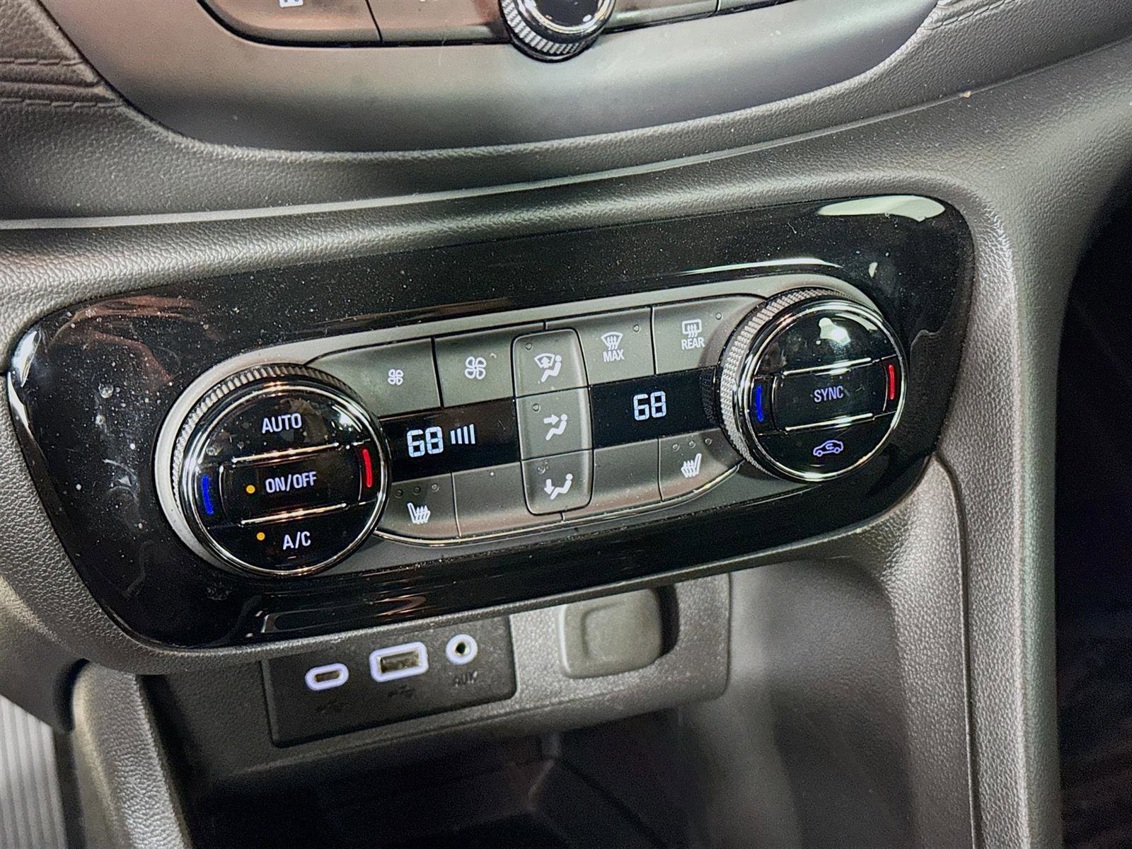 2022 Buick Encore GX Select photo 16