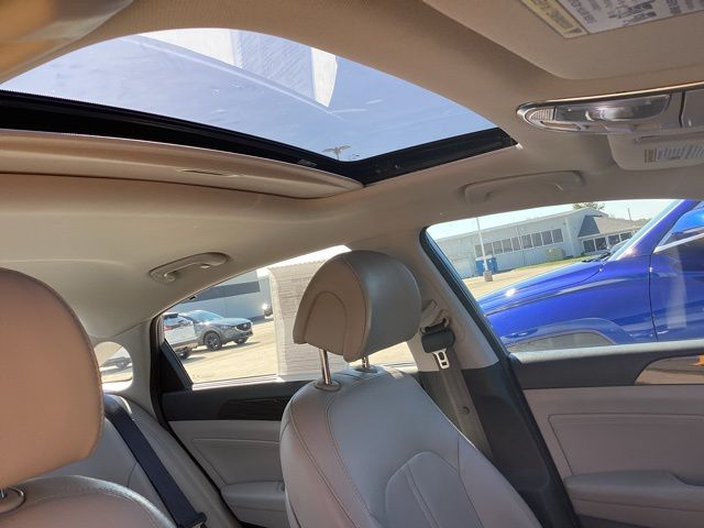 2017 Hyundai Sonata Limited photo 24