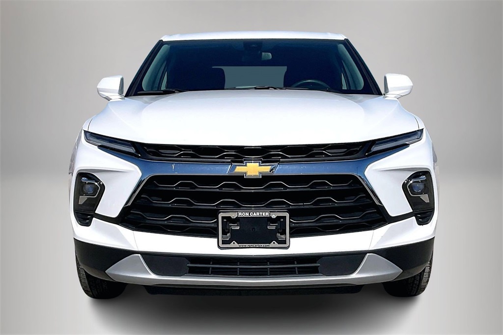 2025 Chevrolet Blazer 2LT photo 3