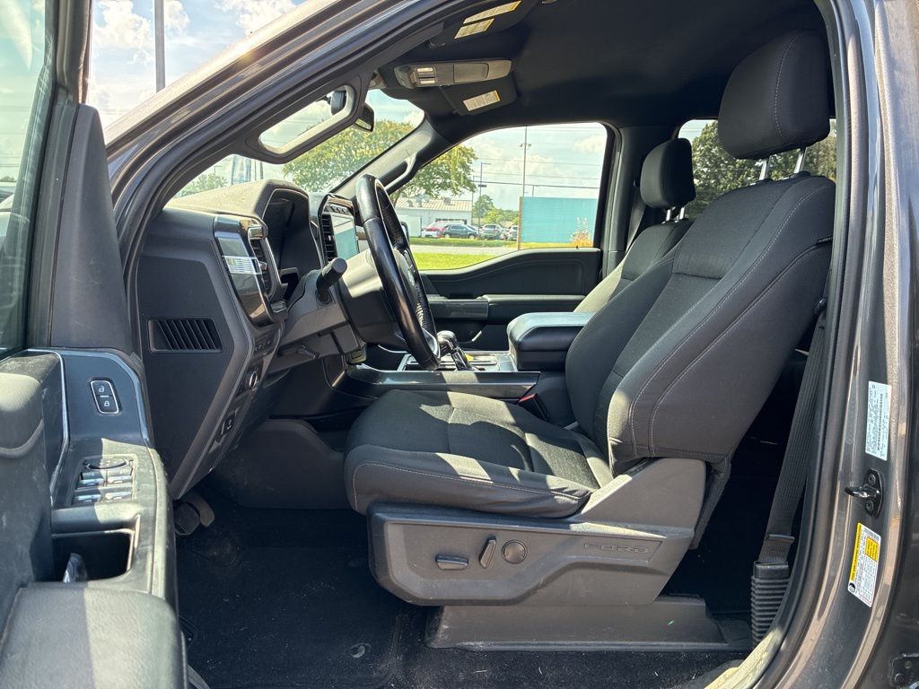 2022 Ford F-150 XLT photo 11