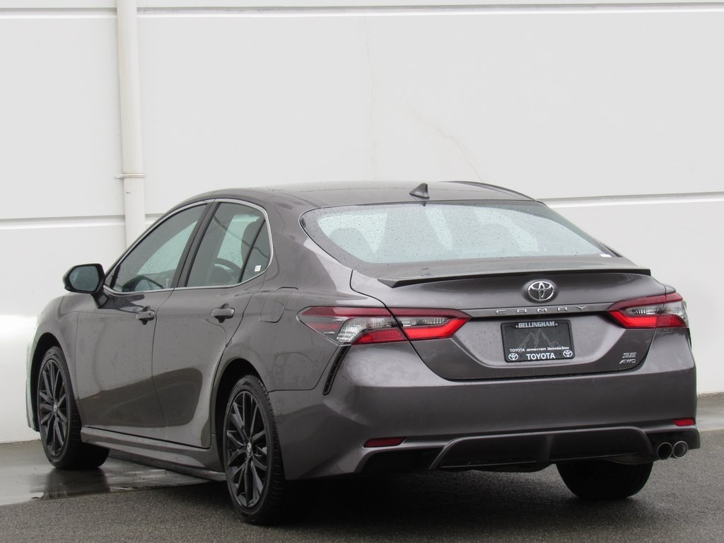 2024 Toyota Camry SE photo 4