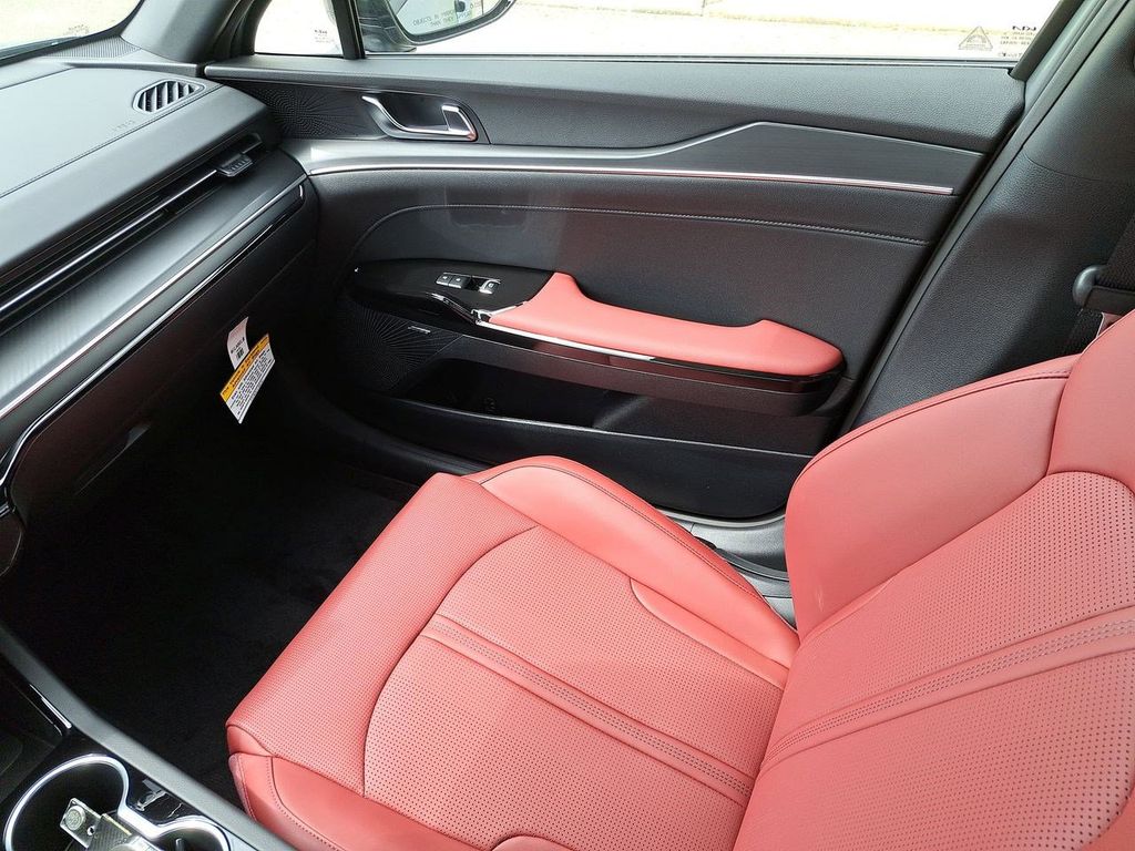 2026 Kia K5 GT-Line photo 16