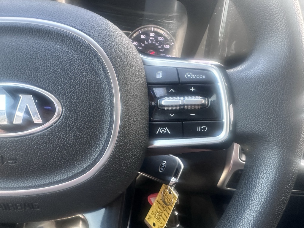 2021 Kia Sorento LX photo 7