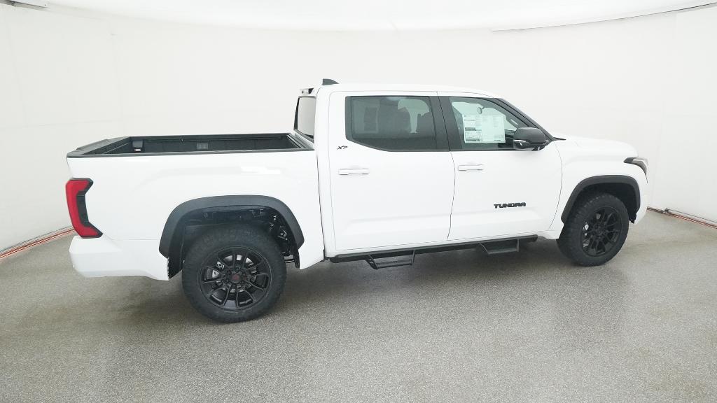 2026 Toyota Tundra SR5 CrewMax photo 22