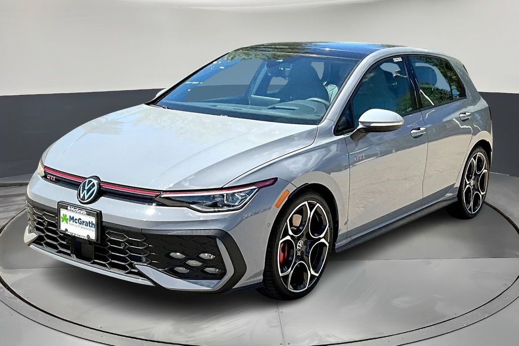 2025 Volkswagen Golf GTI Autobahn photo 2