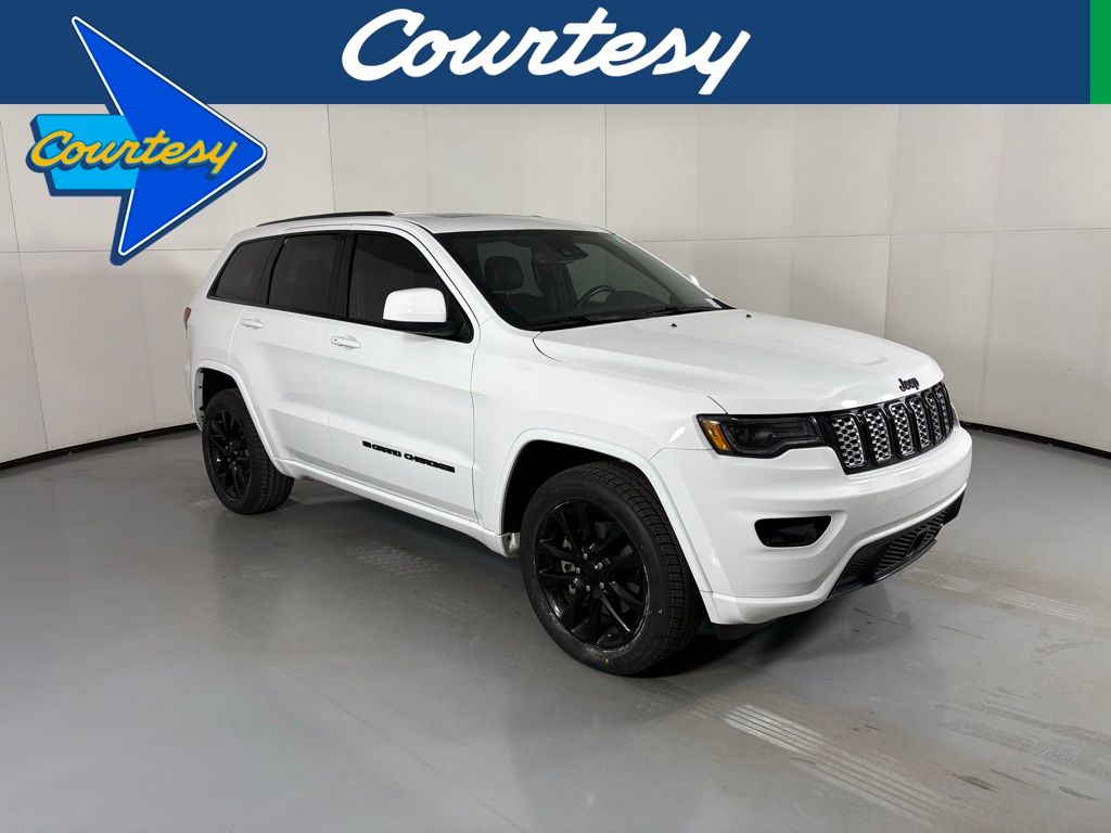 2022 Jeep Cherokee Laredo's photo