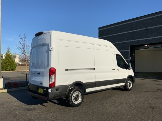 2024 Ford Transit photo 4