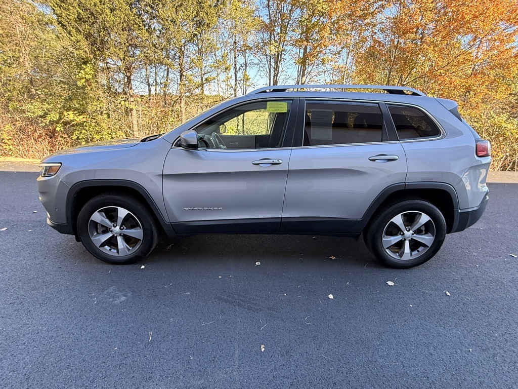 2021 Jeep Cherokee Limited photo 2