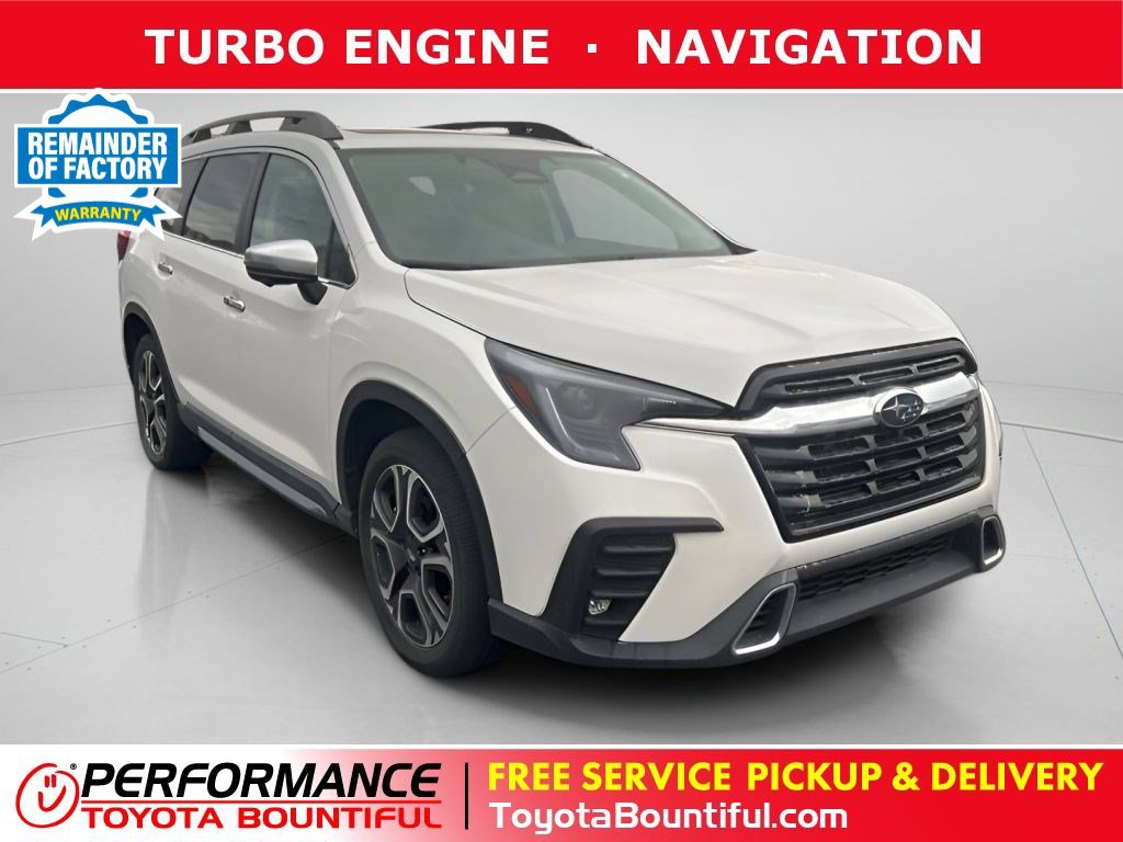 2023 Subaru Ascent Touring's photo