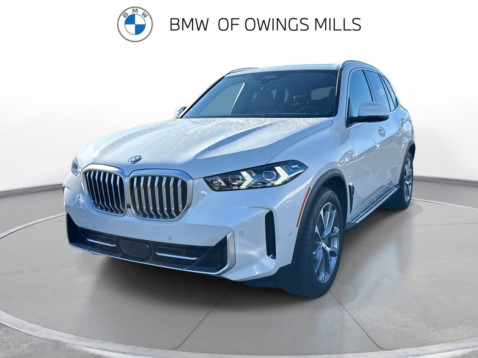 2026 BMW X5 50e's photo